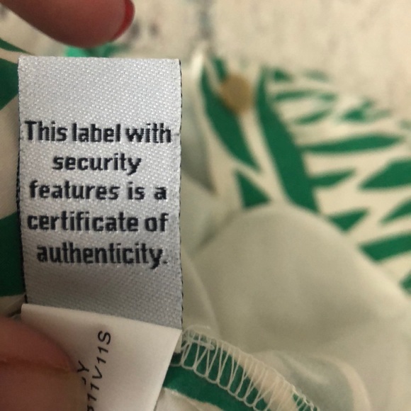 Diane Von Furstenberg women’s shorts - Picture 6 of 6